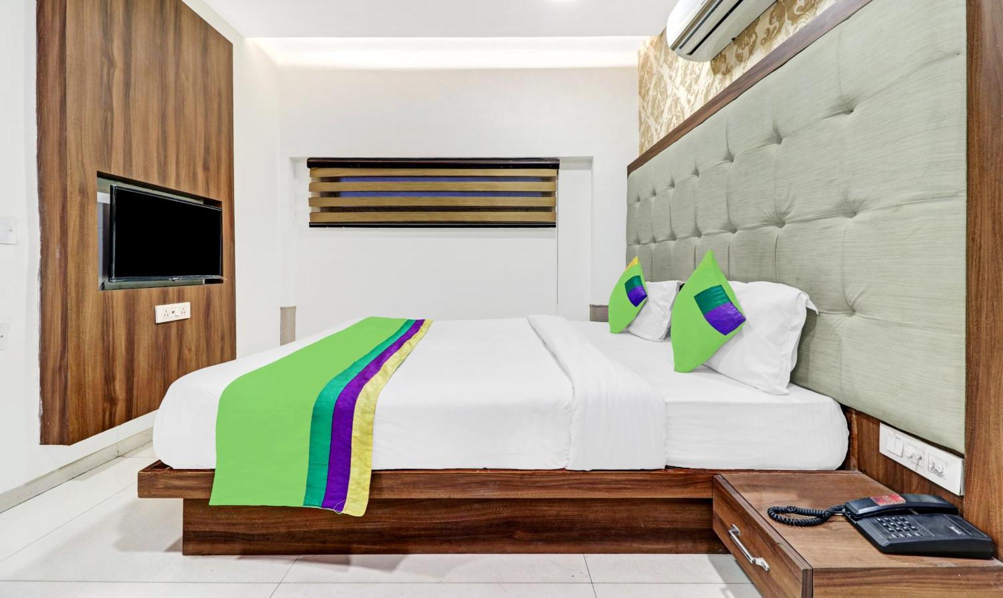 Itsy Hotels Unique - Near Railway Station Amritsar Ngoại thất bức ảnh
