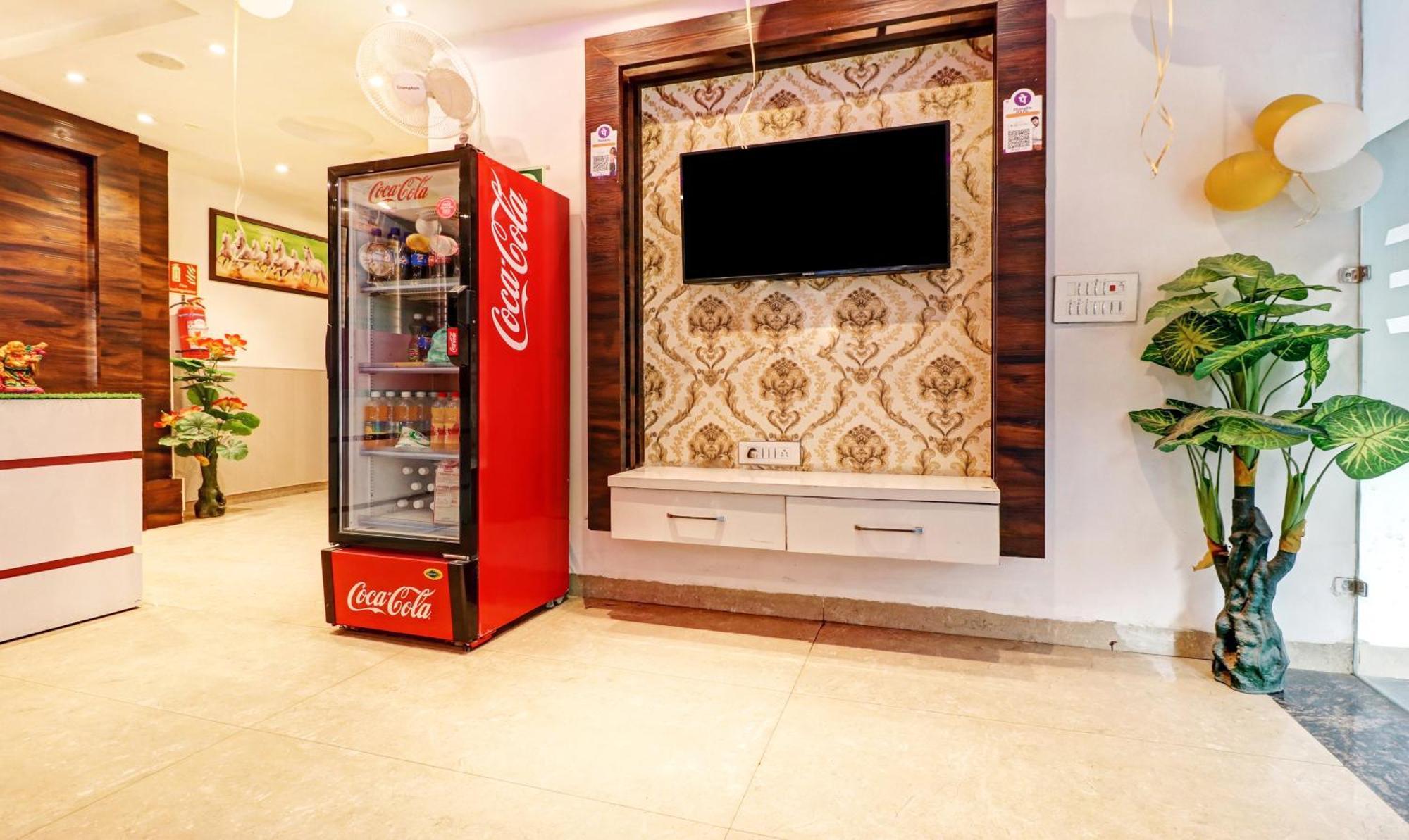 Itsy Hotels Unique - Near Railway Station Amritsar Ngoại thất bức ảnh