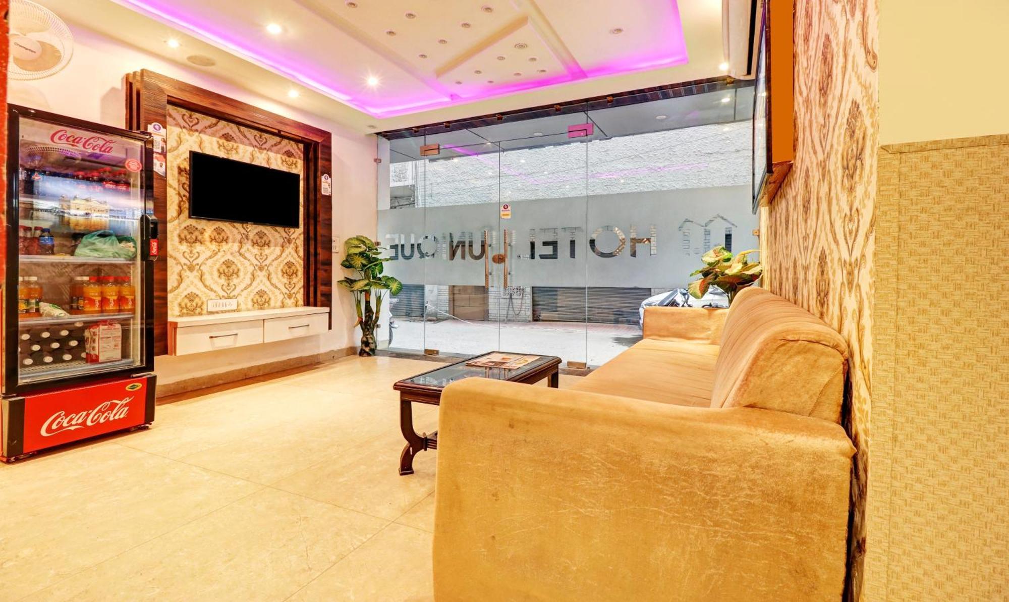 Itsy Hotels Unique - Near Railway Station Amritsar Ngoại thất bức ảnh