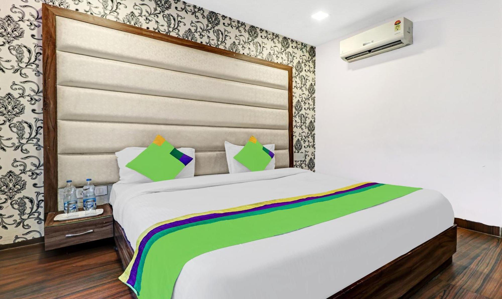 Itsy Hotels Unique - Near Railway Station Amritsar Ngoại thất bức ảnh